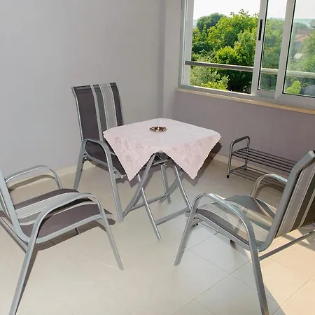 Mia Apartment